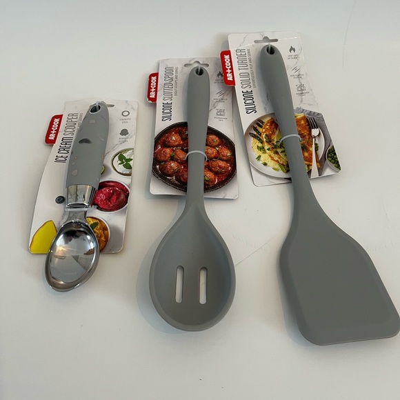 AR + Cook Silicone Slotted Spoon, Spatula and Ice-cream Scoop - Picture 1 of 3